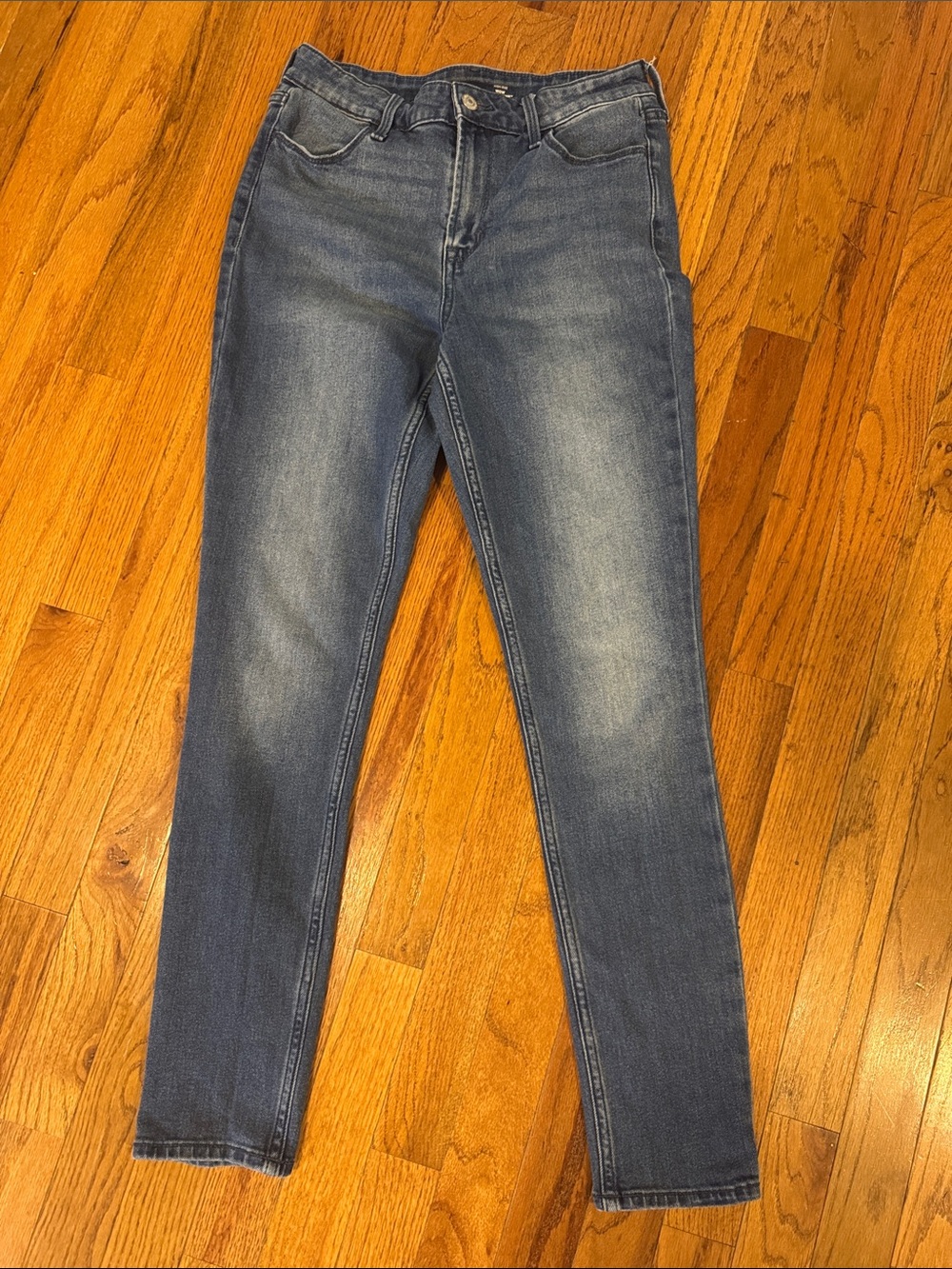 Old Navy High-Rise Slim Jeans in Medium Denim Blue